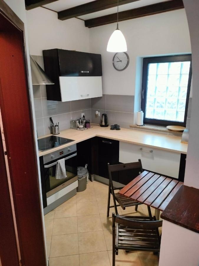 Urocze Studia W Lomiankach, 1- Z Sauna I Tarasem, 2- Z Kominkiem, 3- Ekonomiczne, 7Km Metro Mlociny Warszawa Łomianki Extérieur photo